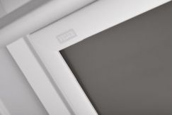 Store d'obscurcissement white line gris 66 cm x 118 cm VELUX INTEGRA® Solar automatique